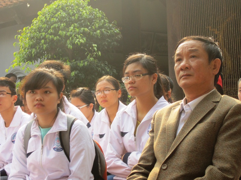 Lễ ra quân các đội tuyển học sinh giỏi quốc gia của trường THPT Chuyên Thái Bình năm học 2013-2014