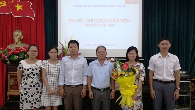 Đại hội Chi đoàn giáo viên trường THPT Chuyên Thái Bình nhiệm kì 2016-2017