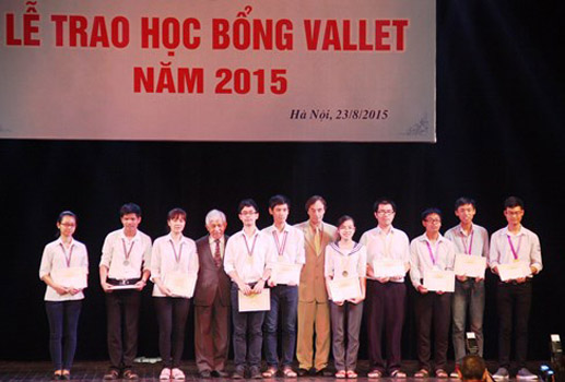 5 học sinh THPT Chuyên Thái Bình nhận học bổng Odon Vallet năm 2015