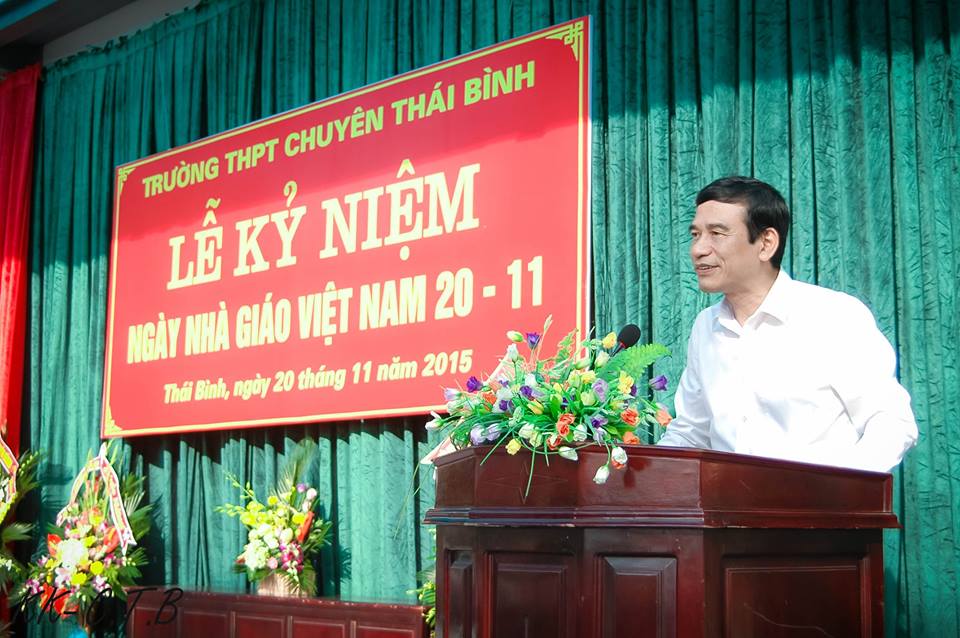 Những hình ảnh về hoạt động kỷ niệm ngày Nhà giáo Việt Nam 20-11-2015 của trường THPT Chuyên Thái Bình
